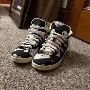 Limited edition men’s converse